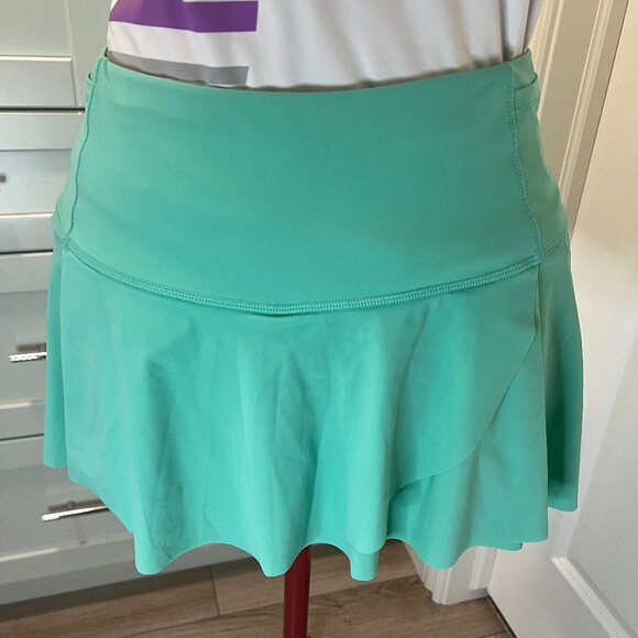 NWOT RARE Color LULULEMON Hit Your Stride Menthol Running Golf Tennis Skirt Sz 8 - Picture 5 of 15